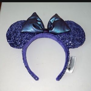 Disney ears original flora . Like New